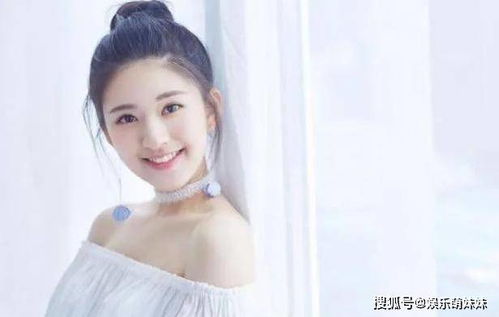 赵露思参加公益活动照片