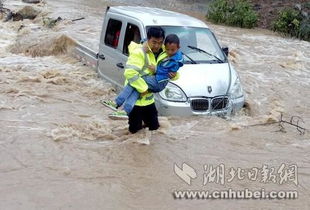 暴雨山洪来袭，他们是生命守护者！