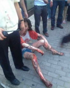 男子烧衣泄愤竟致母死！背后真相令人唏嘘