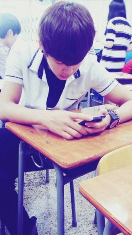 家长质疑校服质量遭拘，背后真相令人深思