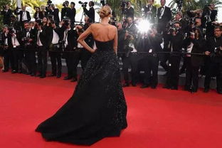 于适在微博之夜红毯