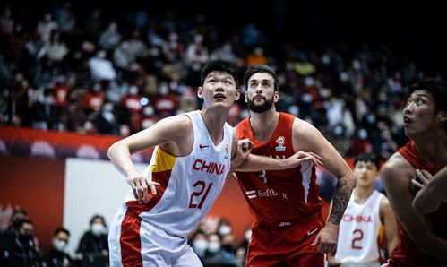 胡金秋篮下得分