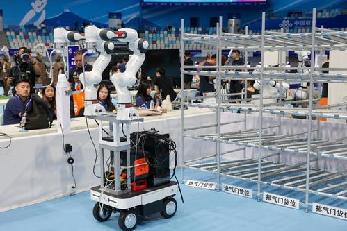 探营2025世界人形机器人运动会开幕式：科技与艺术的盛宴