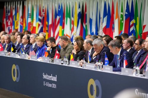 美俄峰会：绍伊古坐镇俄国内，各方势力暗流涌动！