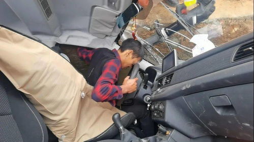 山东载11人面包车坠海惨剧：6人不幸遇难背后的故事