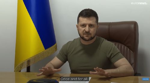 泽连斯基发表演讲