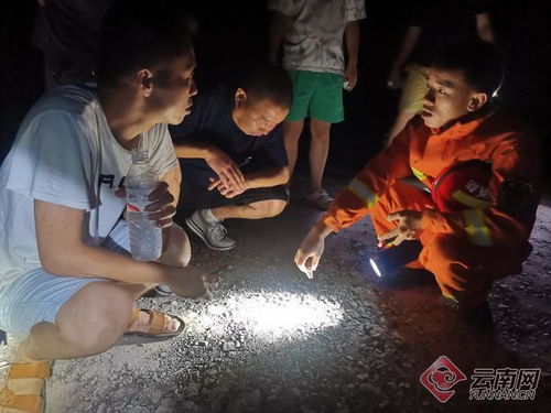 13人野外露营遇山洪，10死2失联，唯一幸存女孩刚高考完！