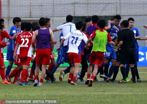 中国男篮大战澳大利亚男篮，热血对决燃爆赛场！