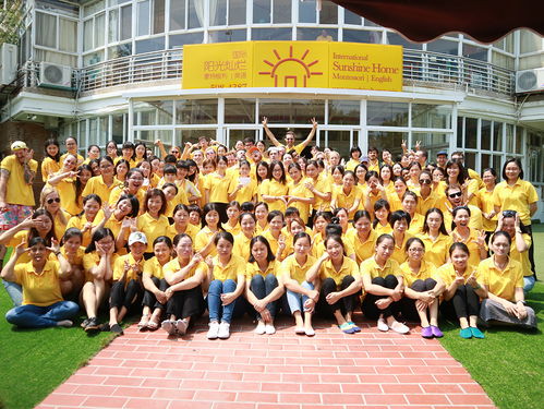 孩子们在电竞馆培训