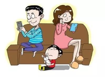 孩子在学校吃饭场景