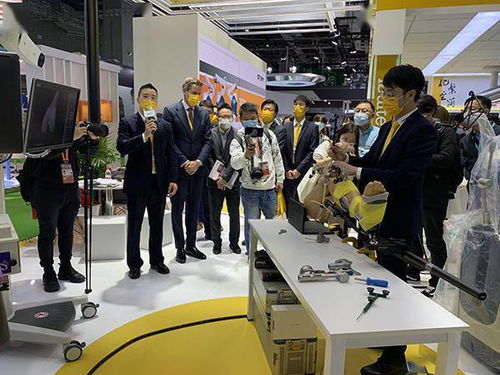 手术现场模拟图