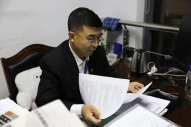 俞敏洪亲自辟谣：新东方CEO周成刚被查？纯属谣言！