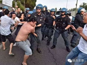 广东老人散步肘击学生，律师解读背后法律责任