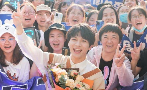 周深太尴尬啦？这背后的故事真有意思！