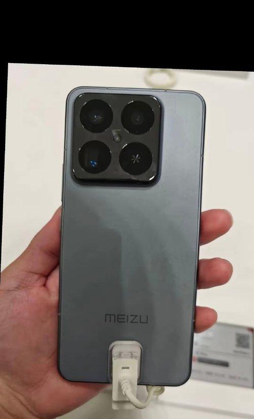 魅族 22 手机真机外观大揭秘！Deco 方形造型超吸睛