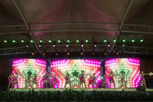 W盛典群星合影背后的故事