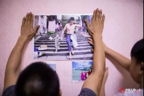 重庆棒棒父子：儿子考上专科，父亲多年辛劳终有回报