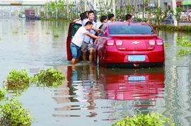 内蒙古一县水位暴涨村民求救，当地积极应对