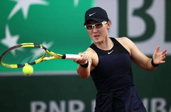 郑赛赛24分逆转，拒绝黑八奇迹！