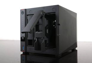 零刻&飞牛联名私有云NAS上架，售价1299元起！