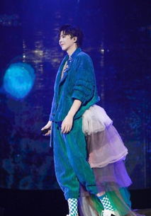 瓦学弟奔现翻车记：假照女友竟是良子？