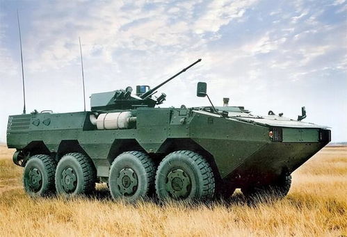 阅兵创新融合抗战与历史元素，彰显强军成就振奋人心！