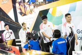 电竞选手握手致意