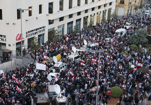 民众怒怼特朗普派兵巡逻，美政府与华盛顿摩擦不断升级