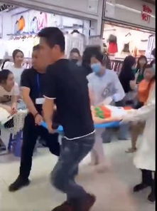 女生军训猝死，烈日下的军训到底该不该？