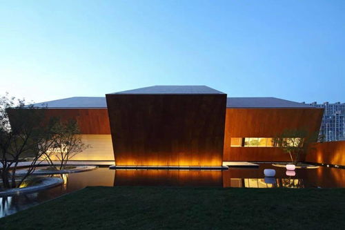 万科A上半年巨亏超百亿，背后原因引关注！