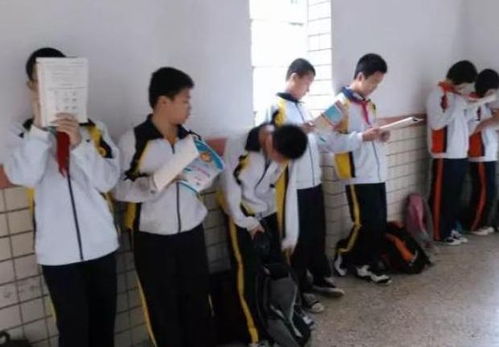 教官体罚学生的场景