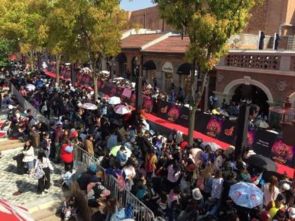 时代少年团演唱会盛况空前，5万人场内嗨翻全场