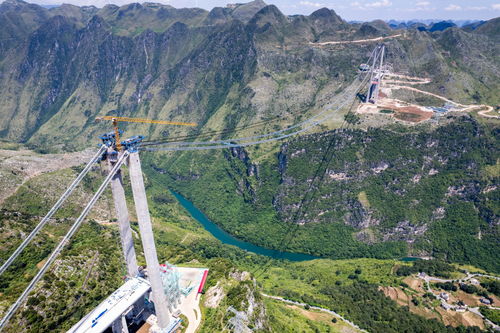 世界第一高桥花江峡谷大桥荷载试验启动！