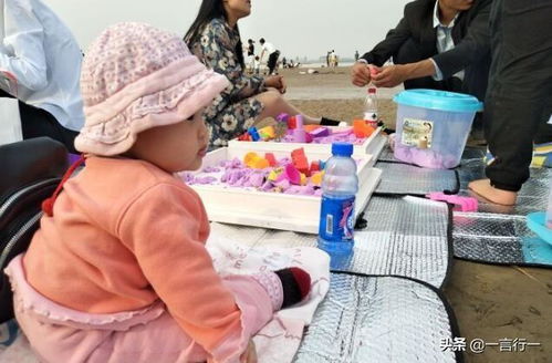 女子婚后竟将亲妈介绍给公公？背后故事太扎心！