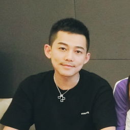 何晟铭淡定表情包