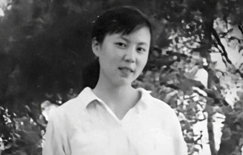 千百惠告别仪式现场：歌坛传奇的最后道别