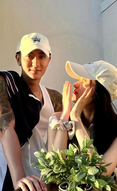 徐艺洋深夜查岗背后，黄子韬恋情风波再起！