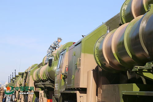 一次阅兵一生光荣，那参加六次呢？丁辉的传奇故事