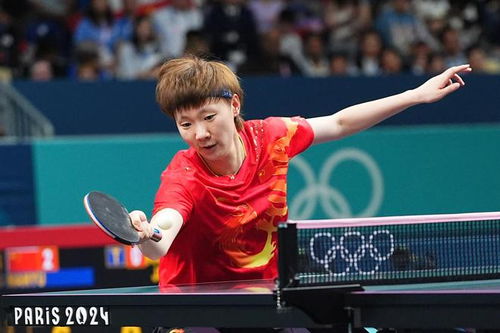 袁咏仪熬夜看王曼昱比赛，背后故事太感人！