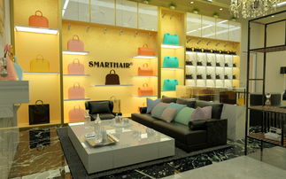 理发师擦碎发遭指猥亵，背后真相令人震惊！