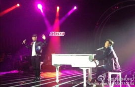 目击者称杨宗纬摔下舞台疑短暂昏迷，现场情况令人揪心！