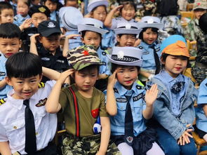 阅兵仪式上，他将高举五星红旗走过天安门