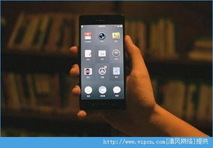 特朗普T1手机：劣质拼贴画VS真实配置大起底！