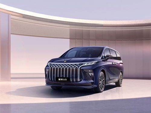 东风风行星海V9越享上市，20万内中大型插混MPV新选择！