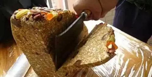 韩国女孩新疆买切糕花346元，背后故事引深思！