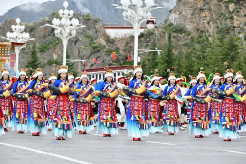 西藏人民欢庆节日