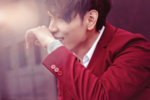 杨宗纬跌落舞台受伤，现场情况堪忧！