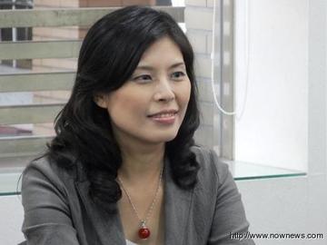 郑丽文发表讲话