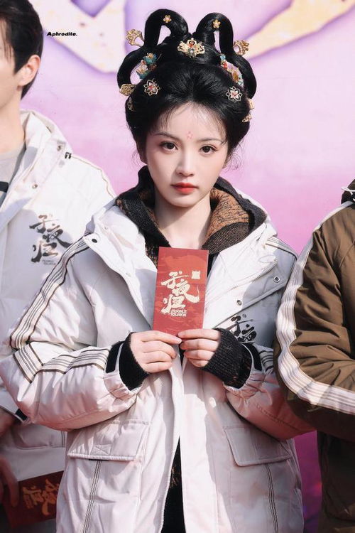 田曦薇六七分美貌？网友热议她的独特魅力