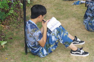 孙颖莎王曼昱训练图